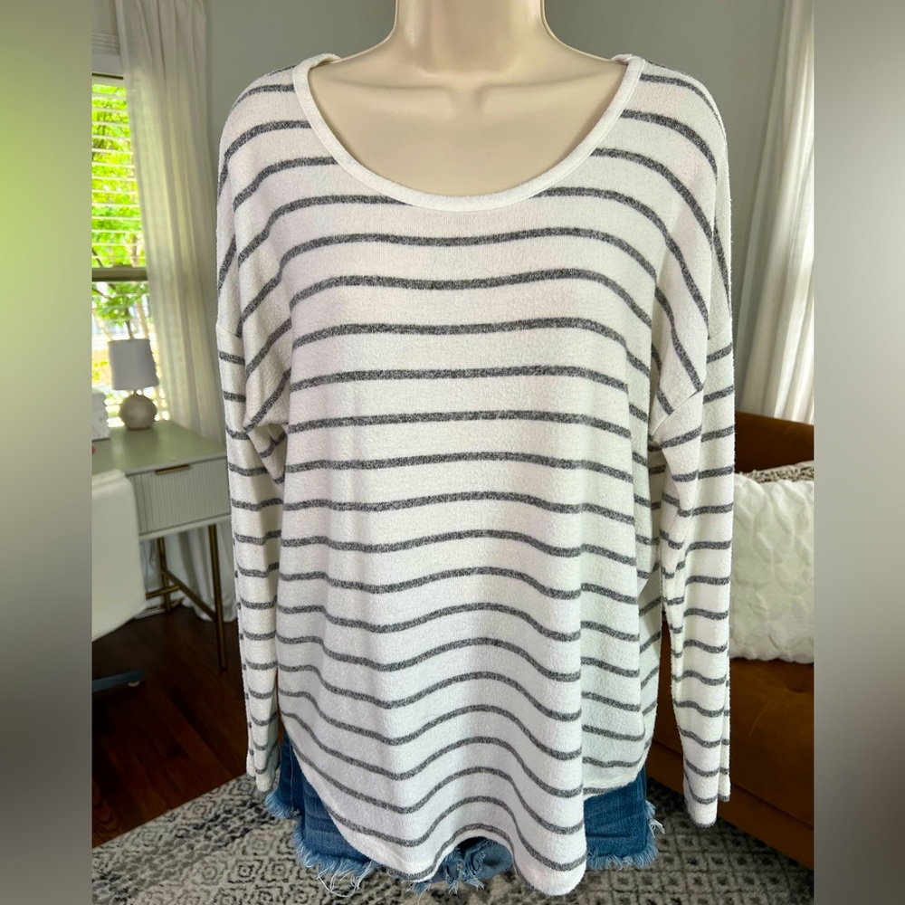 Size small gray and white striped casual sweater - lightweight material
